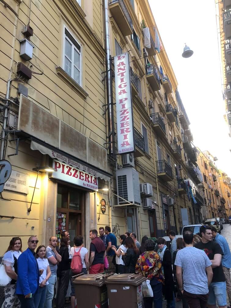 The Temle of Pizza The oldest pizzeria in Neaple Italy